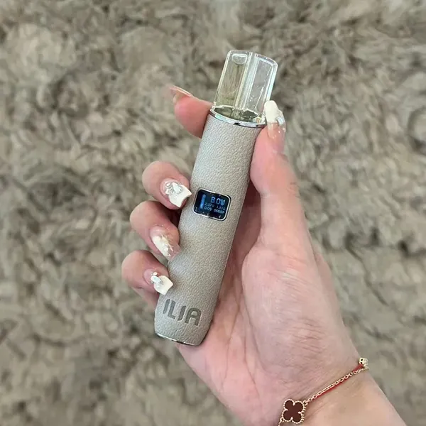 哩亞一代皮革主機 銀河灰